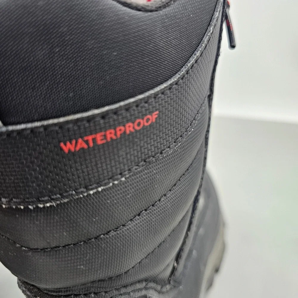 Columbia Bugaboot III Mens 9 Black Waterproof 200g Insulated Winter Boots BM5980